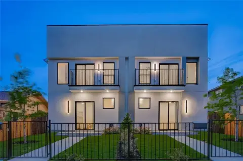 Design-Forward Duplex Near Downtown Dallas