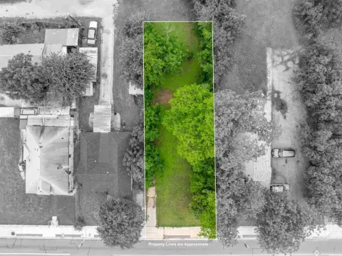East Waco Versatile Lot