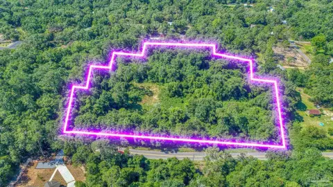 Level Woodland Land Parcel
