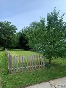 Land in Historic Blackrock