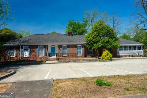 LaGrange Commercial Office Opportunity