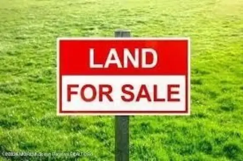 Vacant Highway Frontage Lot