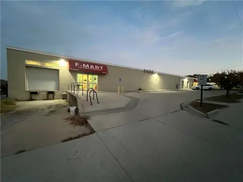 Flex Space with Commercial Kitchen