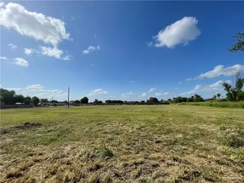 2.1 Acres in Alamo, TX