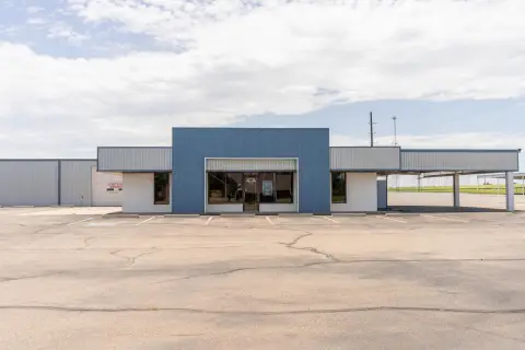 Office and Insulated Warehouse