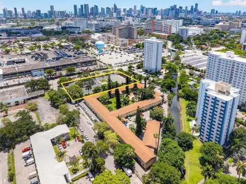 Three-Sided Frontage Development Land