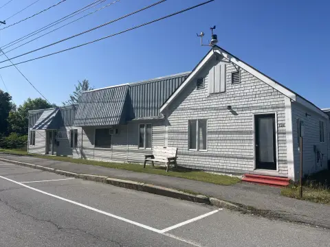 Mixed-Use Building with Office and Studio