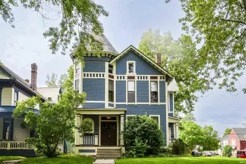 Well-Maintained Fourplex Rental Property