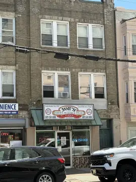 Triplex with NNN Retail Lease