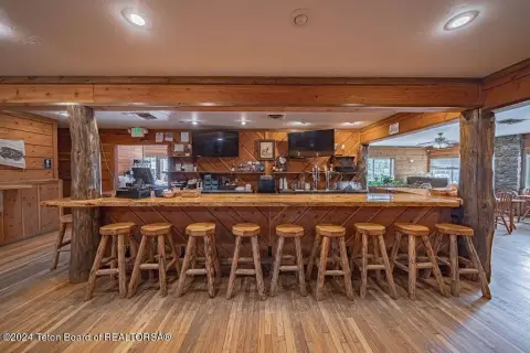 Swan Valley Lodge & Restaurant