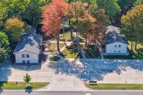 12-Unit Apartment Property
