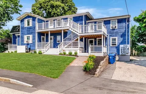 6-Unit Apartment Building