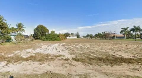 Buildable Lot in Cape Coral
