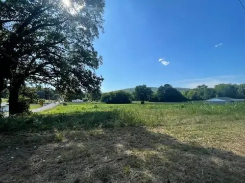 Commercial Land Near I-75