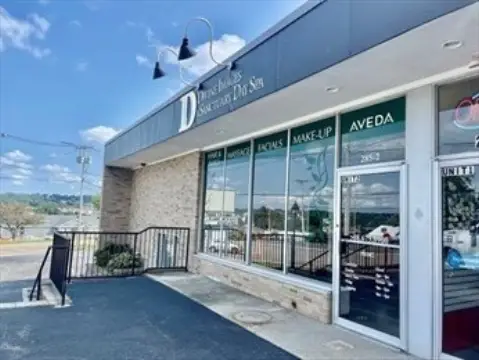 Prime Retail Space in Somerset