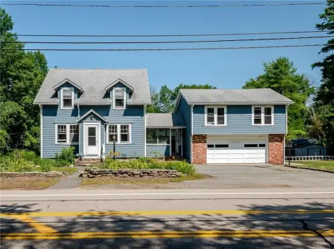 Cape-Style Duplex