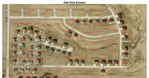 Residential Land in Oak Park