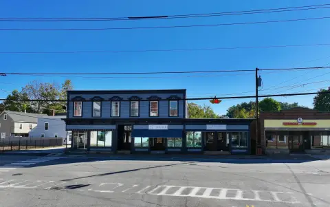 Downtown Farmington Commercial Building For Sale