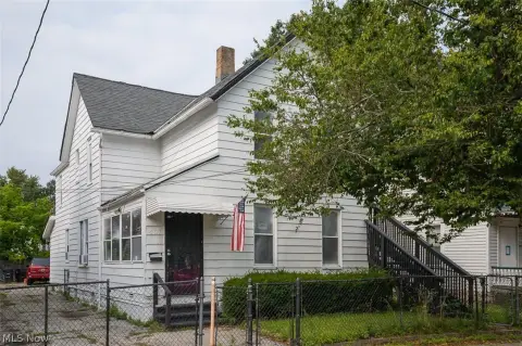 Updated Duplex with New Roof