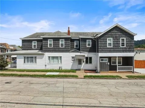 Renovated Duplex with Separate Utilities