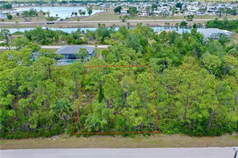 Residential Lot in South Gulf