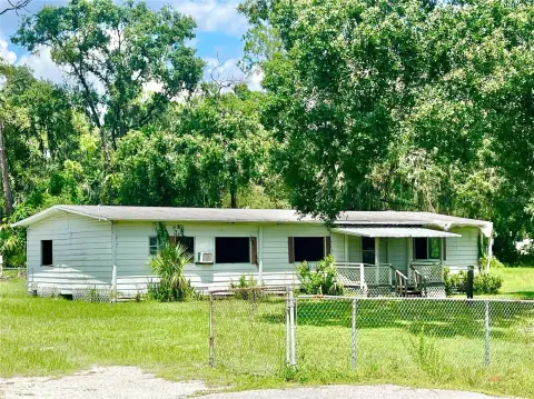 Land in Serene Valrico Neighborhood