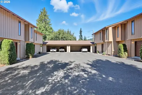 Well-Maintained Washougal Multifamily Property