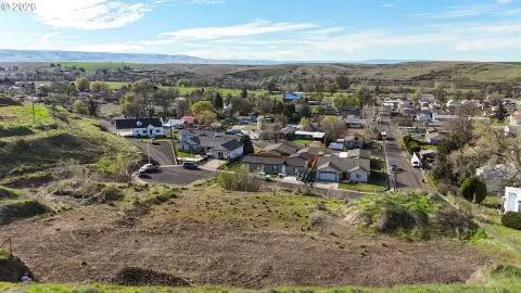 Pendleton View Lot Ready to Build