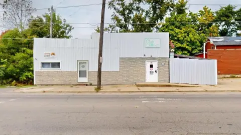 Equipped Bar Ready for Ownership