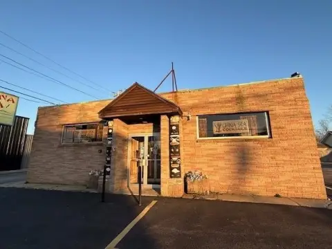 Operating Restaurant with Basement