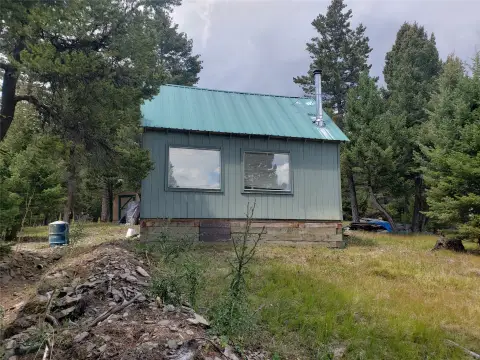 Helmville Cabin on 20 Acres
