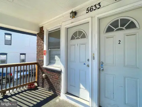 Philadelphia Duplex in Growing Area