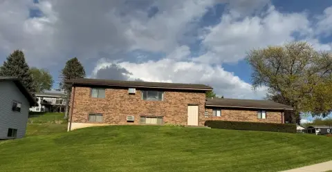 Well-Maintained Duplex in Dubuque, Iowa