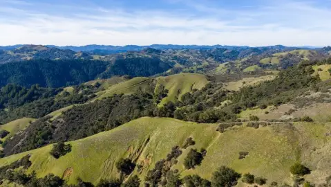 Expansive Cloverdale Ranch Estate