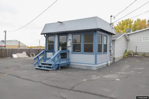 Retail Office Property with Paved Lot