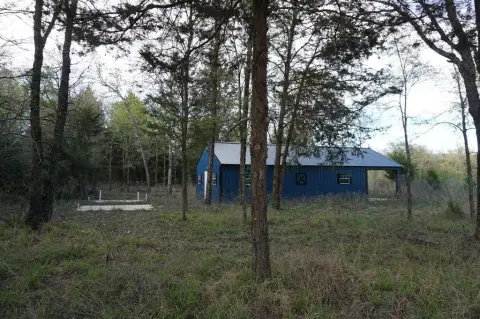 5 Acres with New Barn