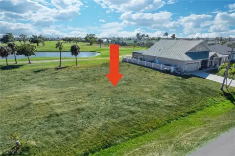Cape Coral Golf Course Lot