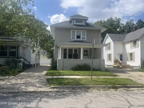Character Duplex With Flex Space