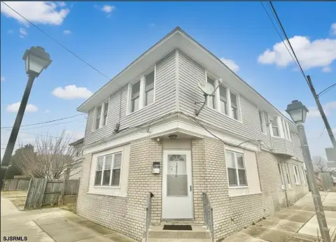 Renovated Occupied Duplex