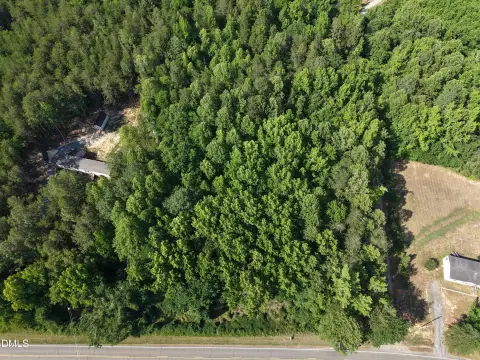 Vacant Residential Land with 5-Bed Perk