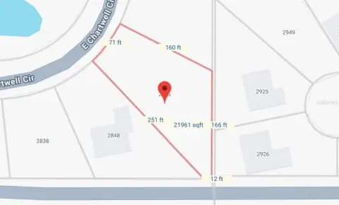 Large Lot in Canterbury Estates