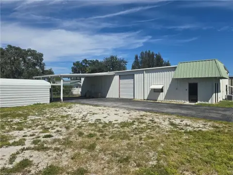 Two-Story Flex Space
