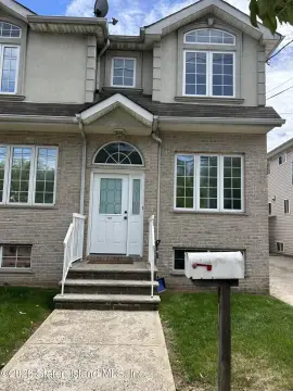 Colonial Single-Family Home