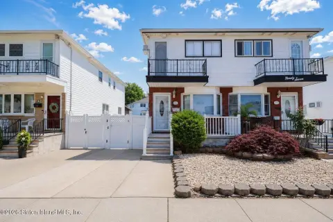 Semi-Attached Home with Fenced Yard