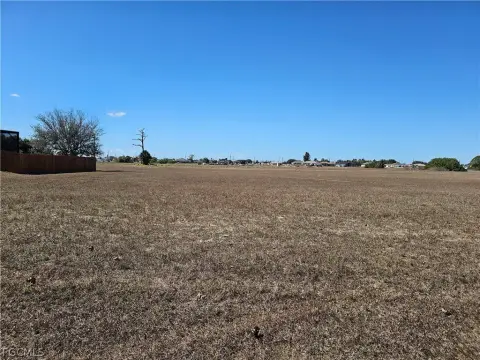 Cape Coral Oversized Land Lot