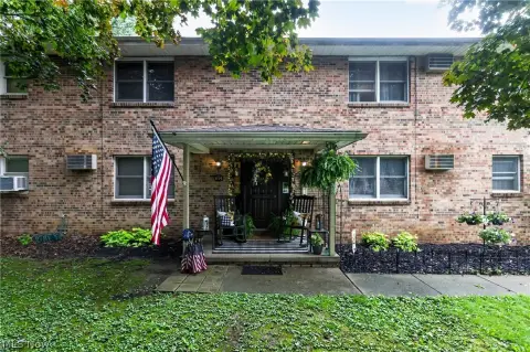 All-Brick Quadplex with Coin Laundry