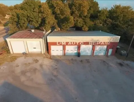 Highway-Frontage Auto Shop Property