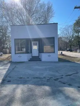 Brick Storefront with Open Floor Plan