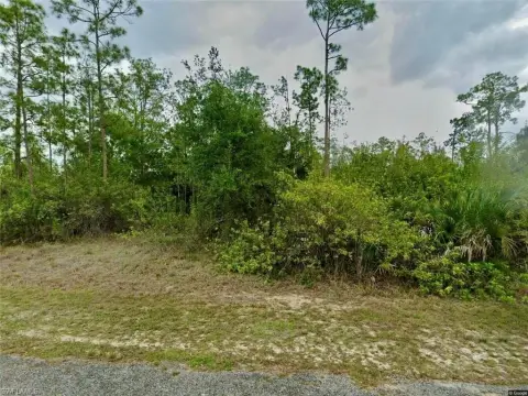Residential Lot in Lehigh Acres