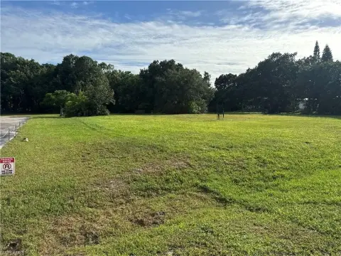 Development Land in Naples, Florida